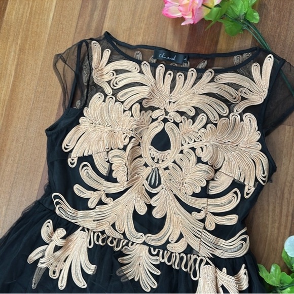 Chicwish Black and Gold Formal Dress - Picture 4 of 9